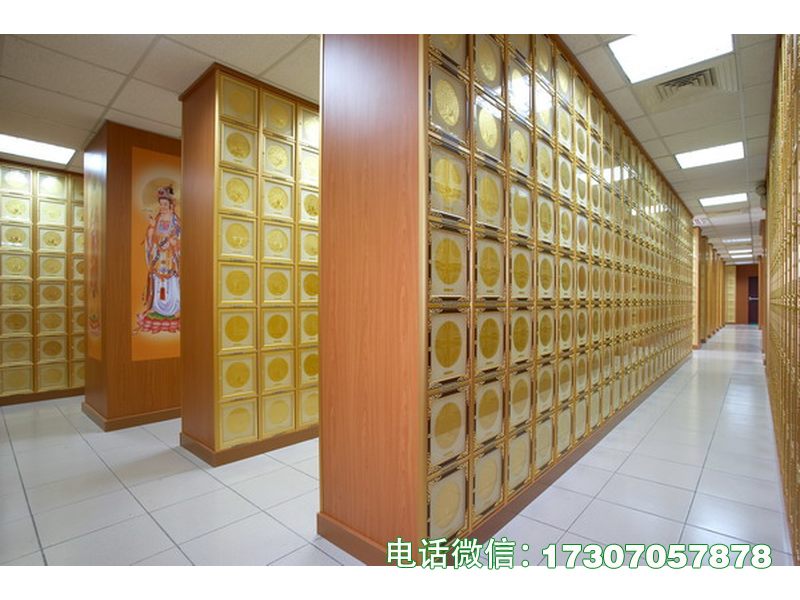 推进殡改服务设施,村骨灰楼堂大力建设